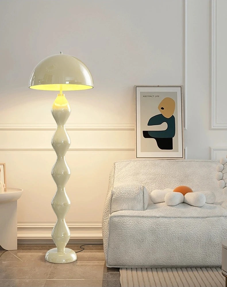 Ibiza – Lampadaire design coloré en métal style moderne