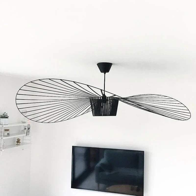 Sicile – Lampe suspendue scandinave en métal noir et abat-jour en paille tressée