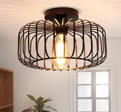 Barcelone – Plafonnier rétro industriel en fer